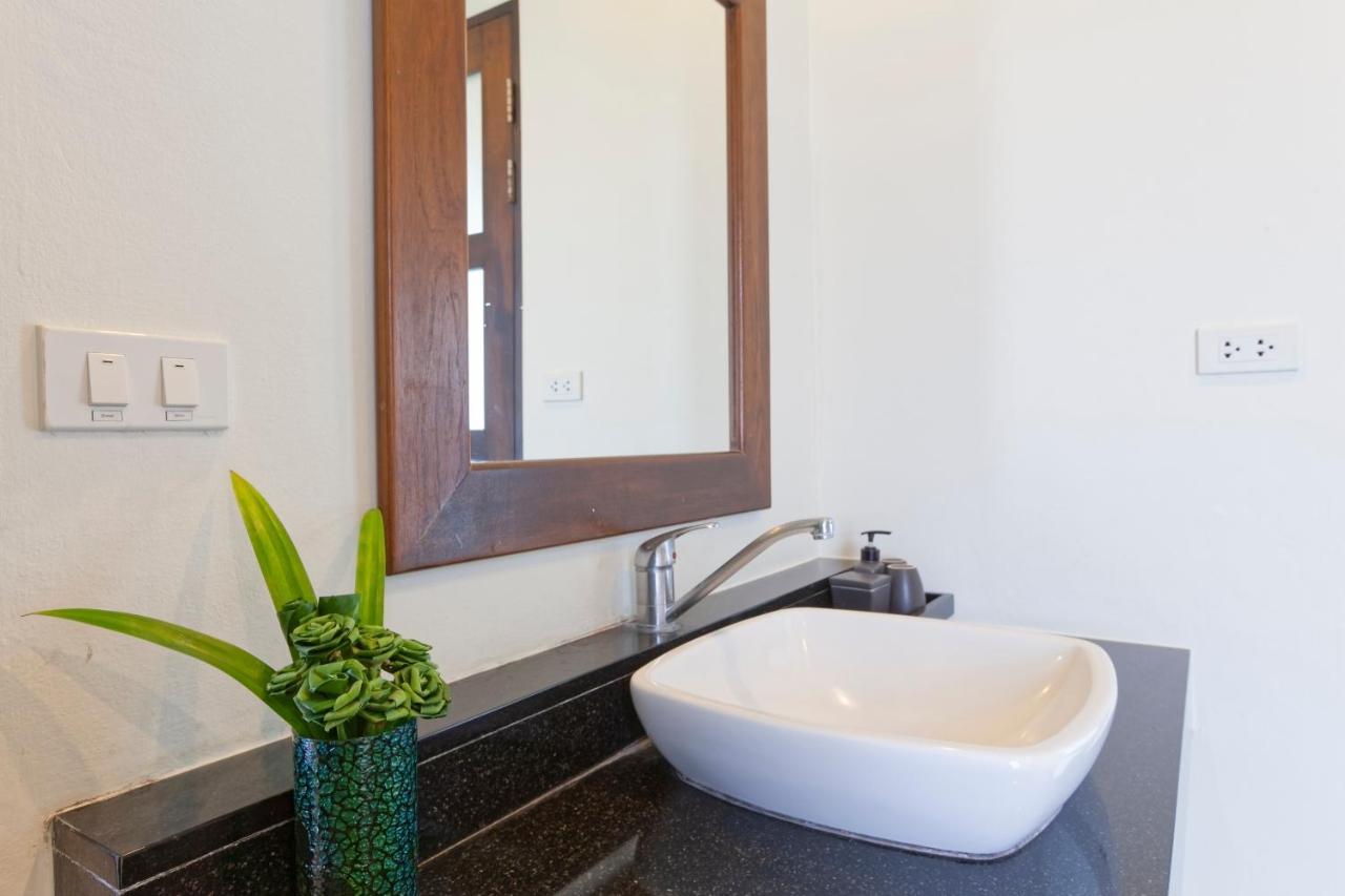 Foxtail Palm Villa Rawai 外观 照片